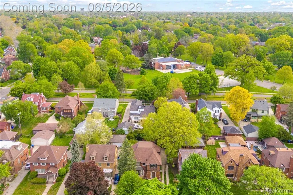 18674 Gainsborough Road Detroit City MI 48223