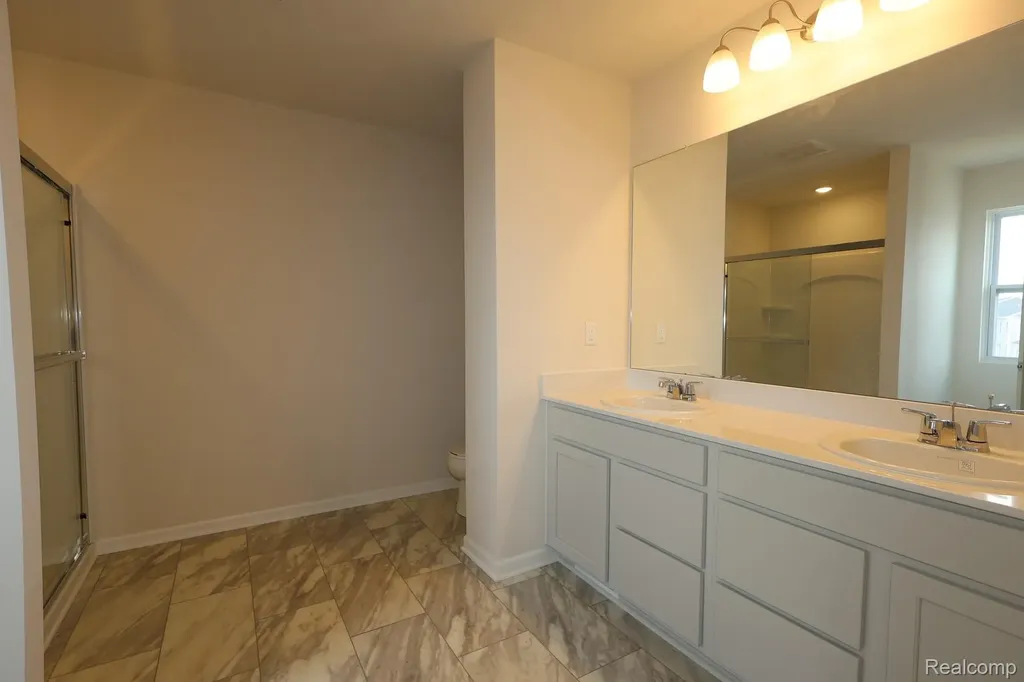 362 Hidden River W Holly Township MI 48442