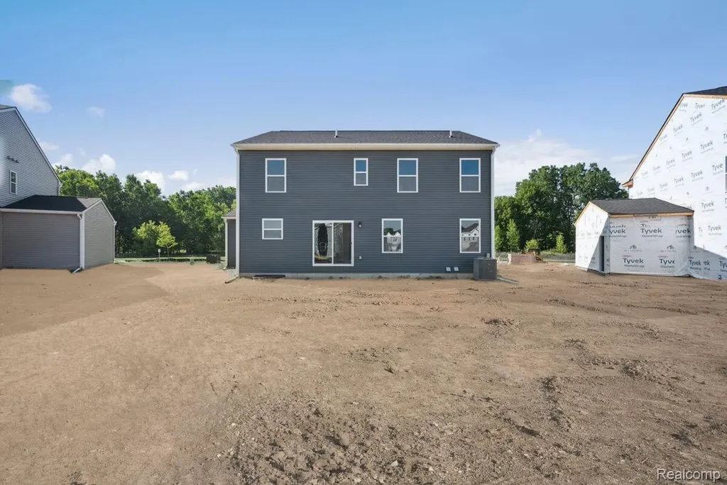 362 Hidden River W Holly Township MI 48442