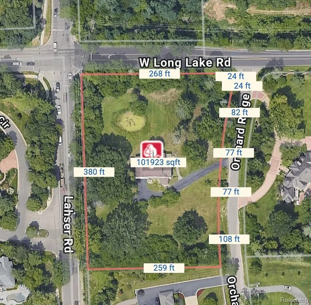 1355 Orchard Ridge Road Bloomfield Charter Township MI 48304