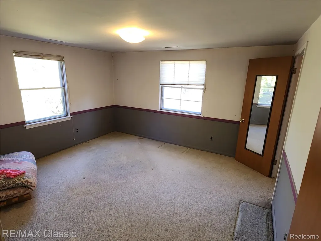 6965 N Adams Road Bloomfield Charter Township MI 48304
