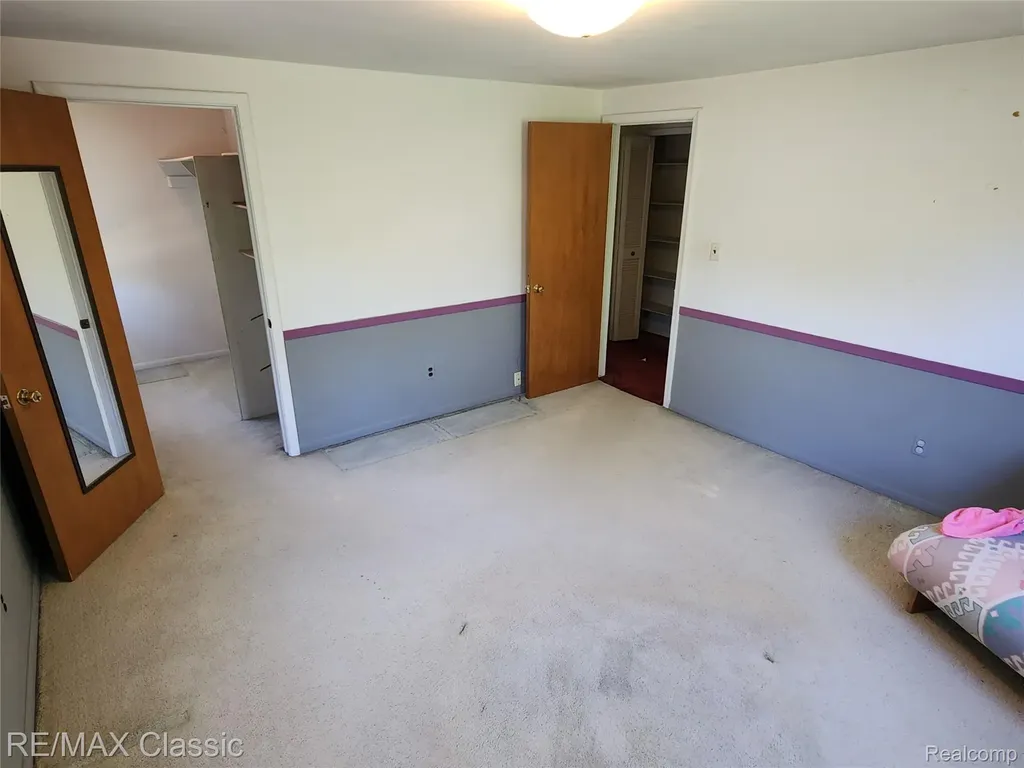 6965 N Adams Road Bloomfield Charter Township MI 48304