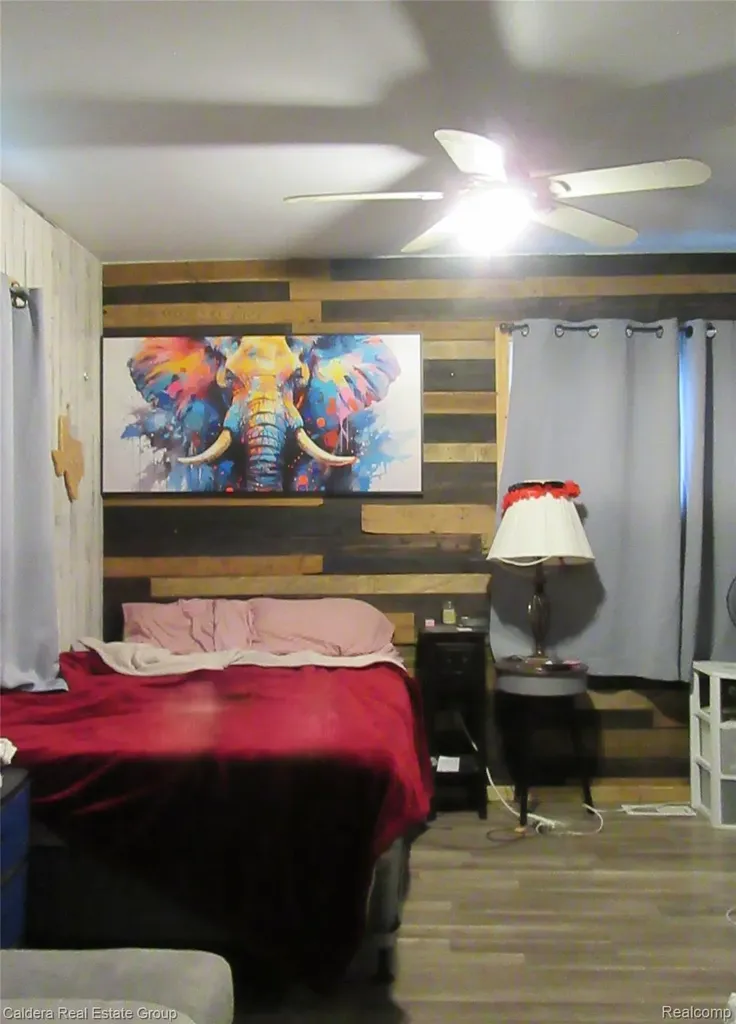 3202 Michael Avenue Warren City MI 48091