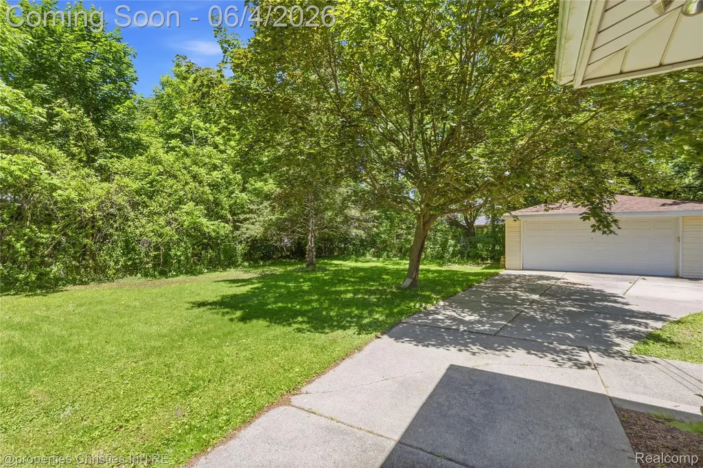 9610 Norborne Redford Charter Township MI 48239