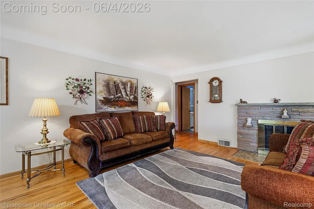 9610 Norborne Redford Charter Township MI 48239