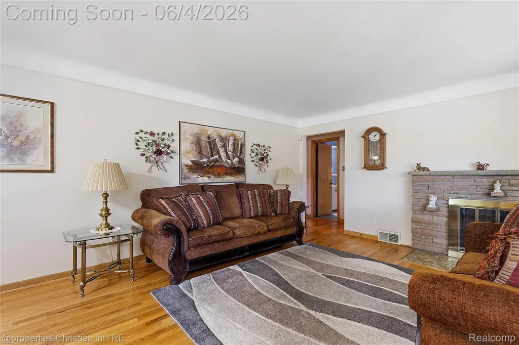 9610 Norborne Redford Charter Township MI 48239