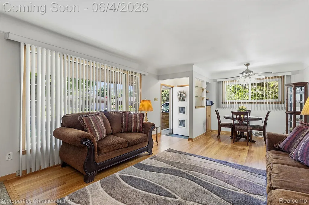 9610 Norborne Redford Charter Township MI 48239