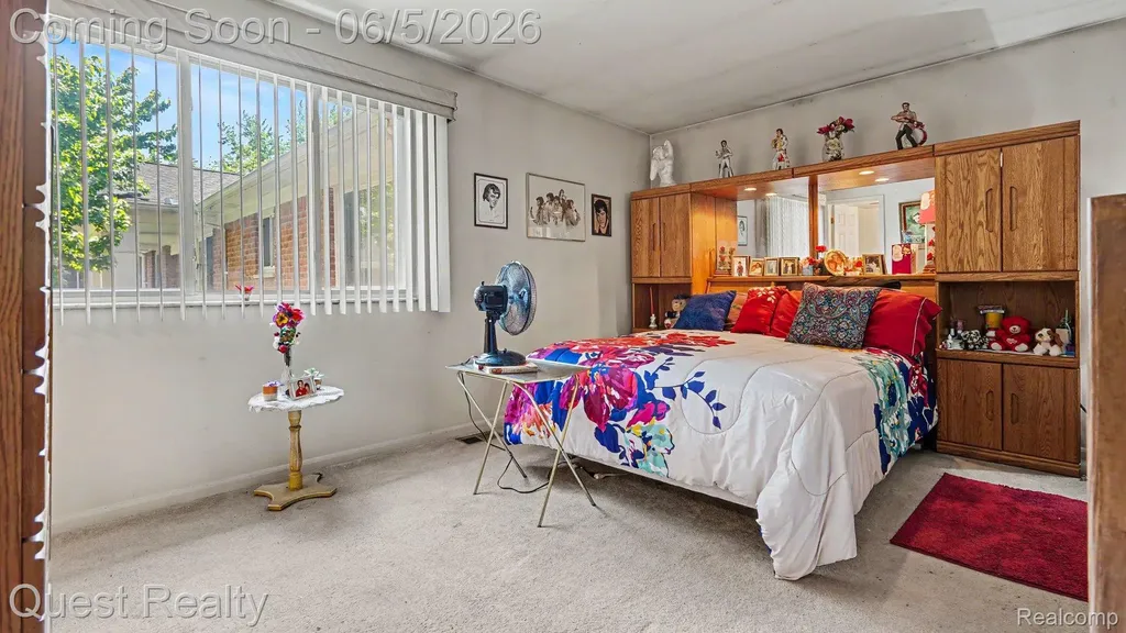 42744 Sheldon Place Clinton Charter Township MI 48038