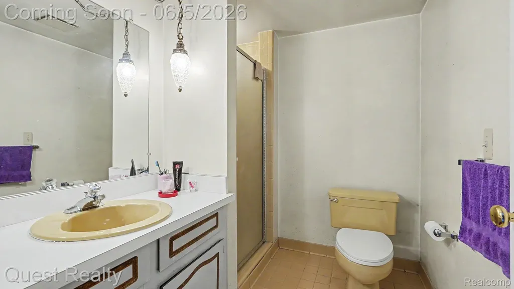 42744 Sheldon Place Clinton Charter Township MI 48038