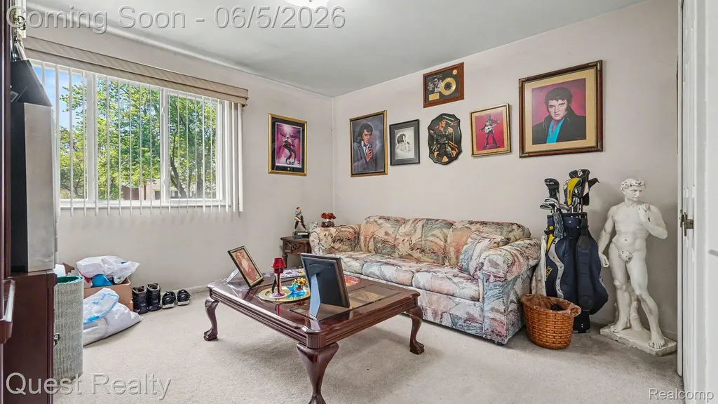 42744 Sheldon Place Clinton Charter Township MI 48038