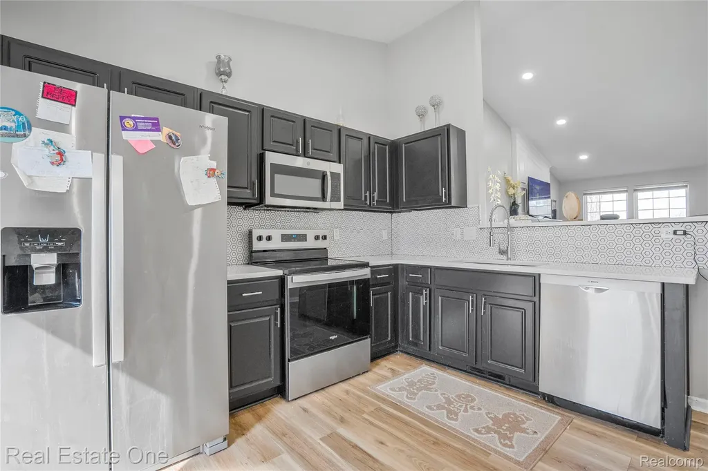 1575 Pebble Beach Drive Pontiac City MI 48340
