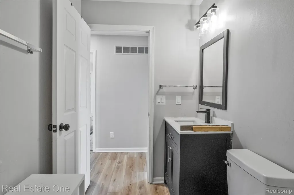 1575 Pebble Beach Drive Pontiac City MI 48340
