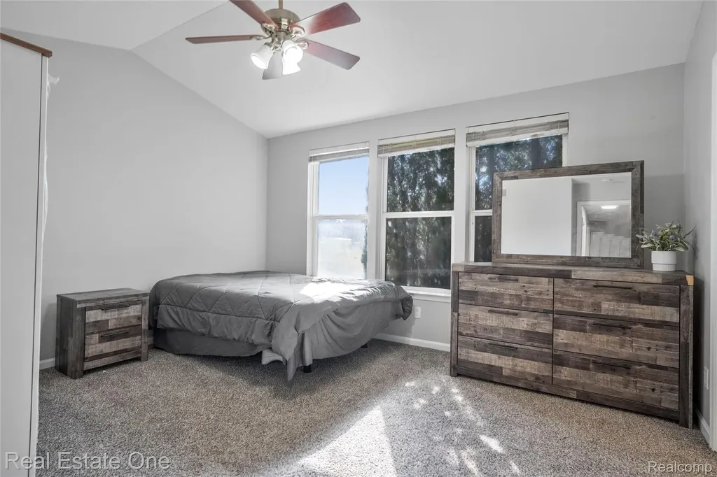 1575 Pebble Beach Drive Pontiac City MI 48340