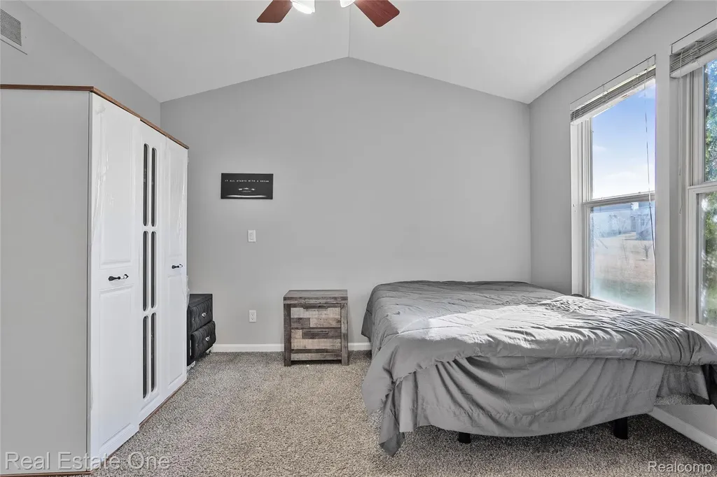 1575 Pebble Beach Drive Pontiac City MI 48340