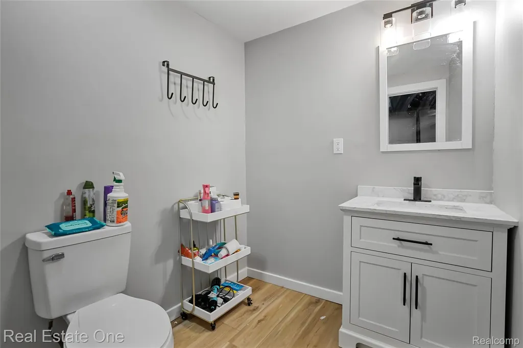 1575 Pebble Beach Drive Pontiac City MI 48340