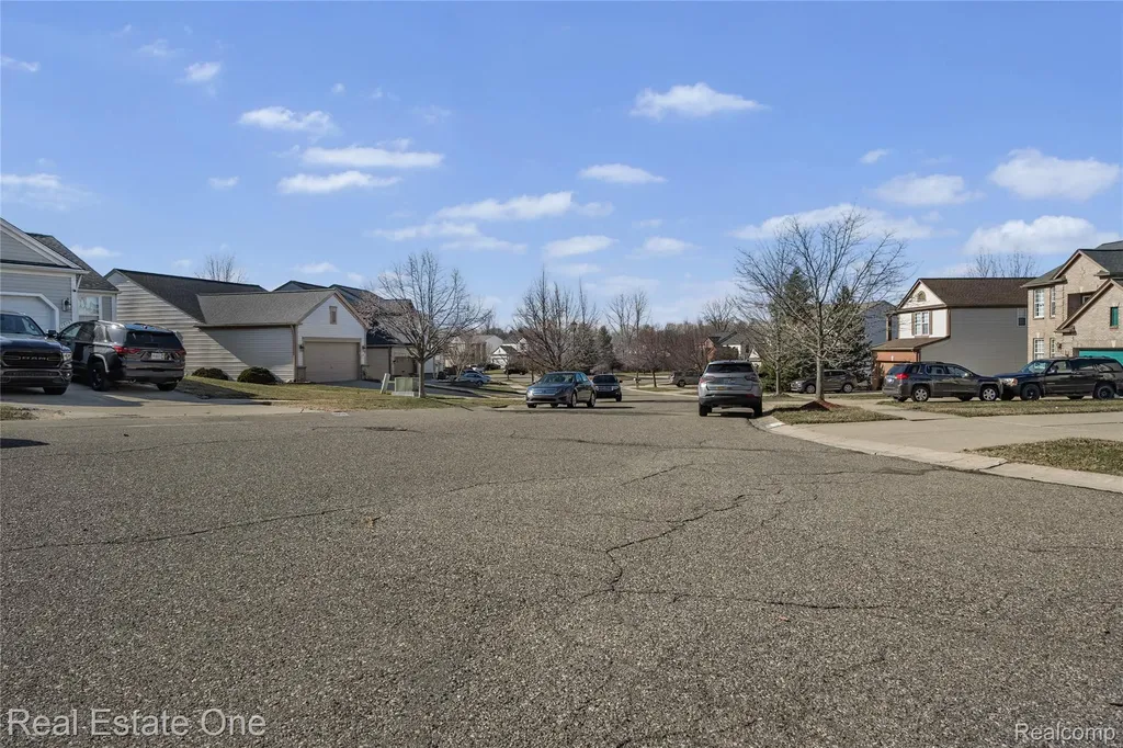 1575 Pebble Beach Drive Pontiac City MI 48340