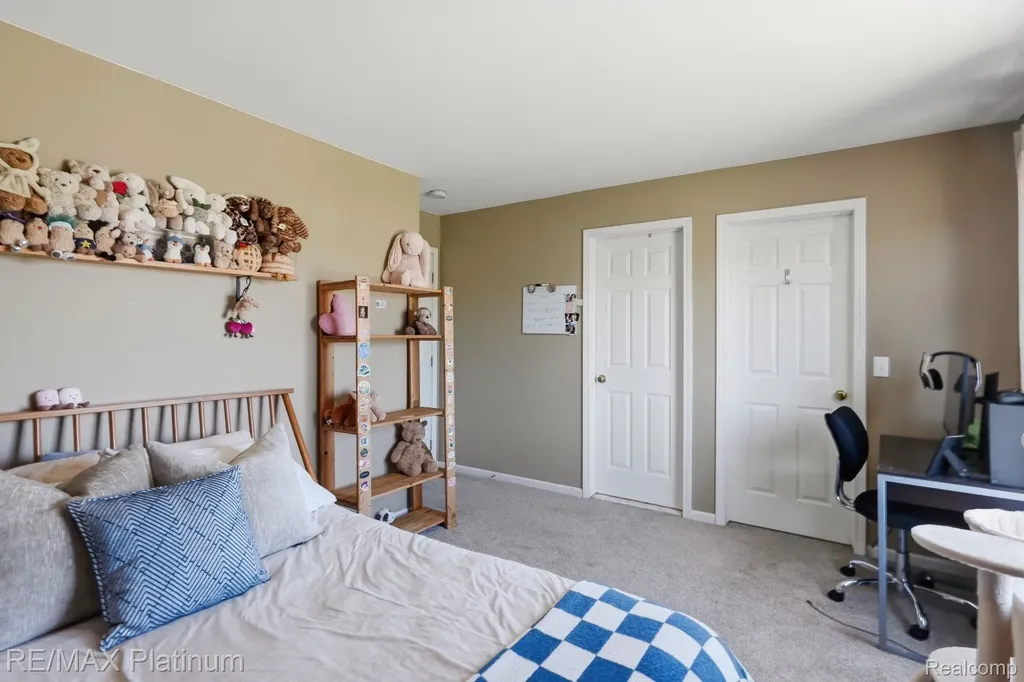 1714 Newgate Lane Hartland Township MI 48843