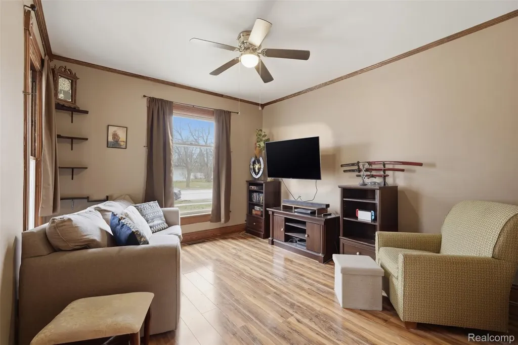 502 E Logan Street Tecumseh City MI 49286