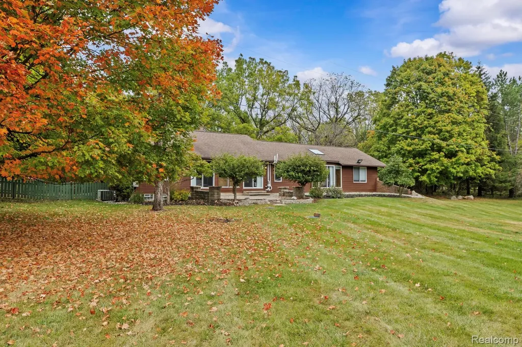 6060 Vreeland Road Superior Charter Township MI 48198