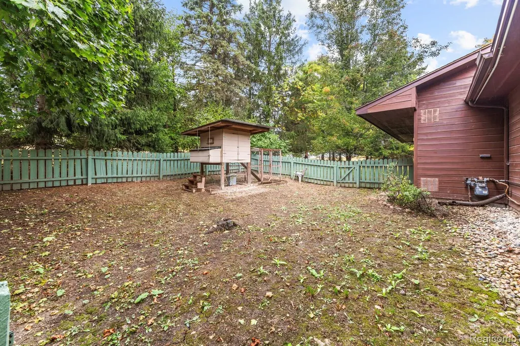 6060 Vreeland Road Superior Charter Township MI 48198