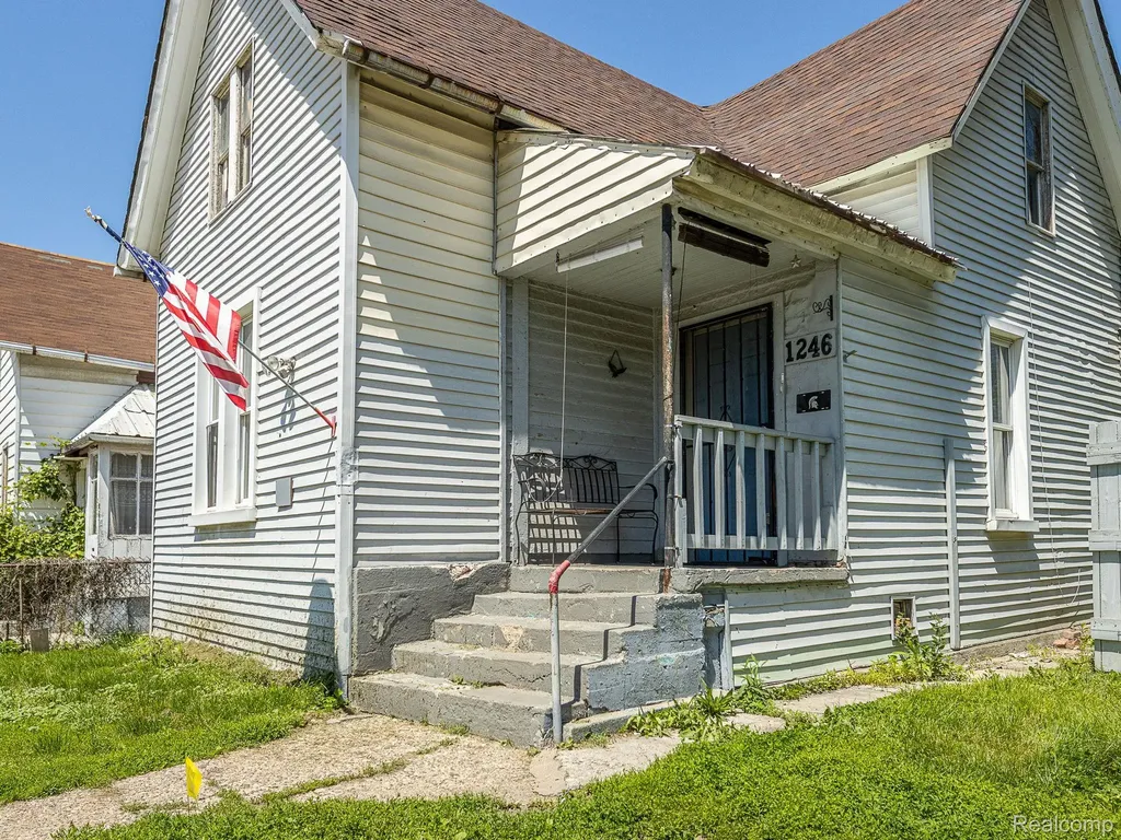 1246 Junction Street Detroit City MI 48209