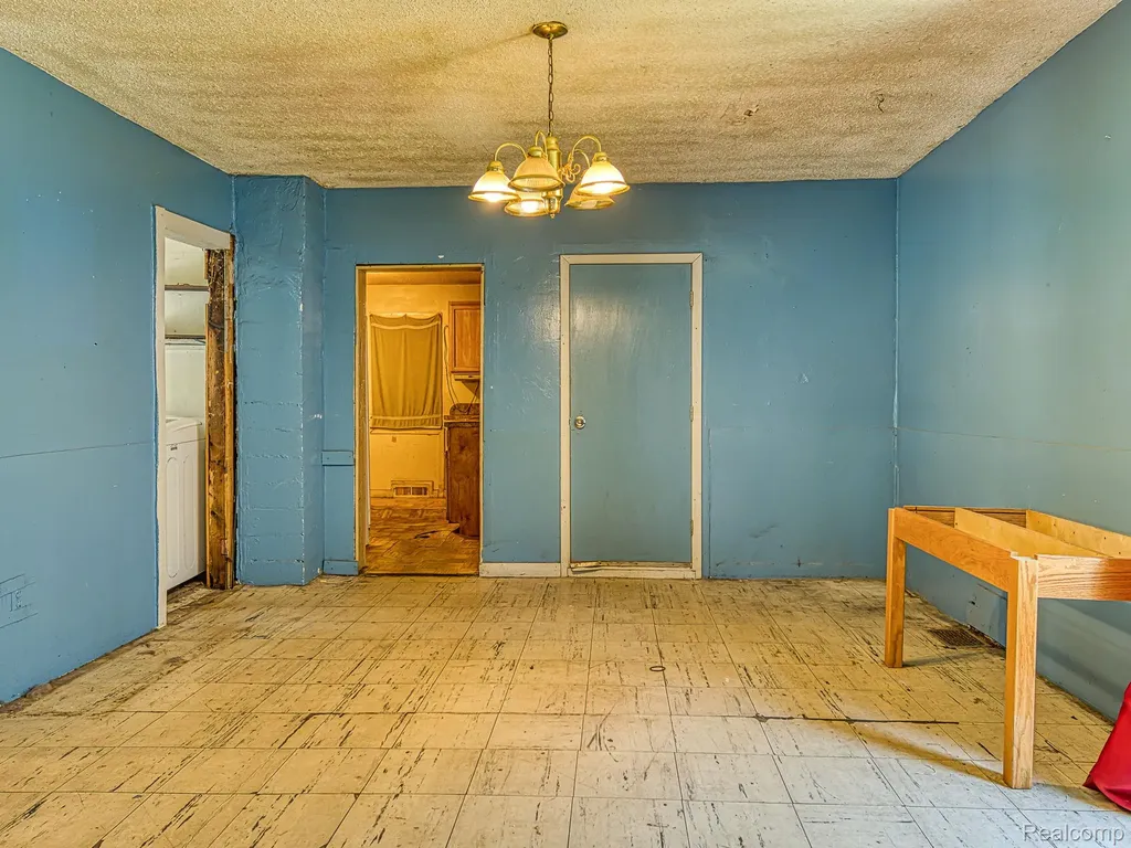 1246 Junction Street Detroit City MI 48209