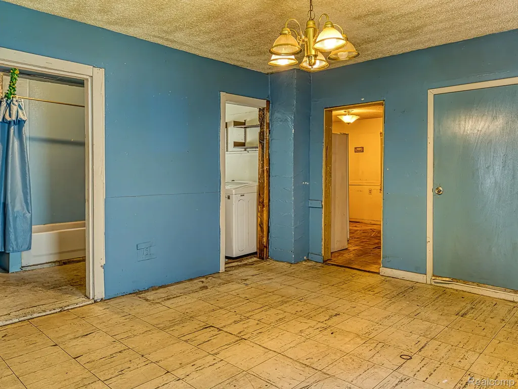 1246 Junction Street Detroit City MI 48209