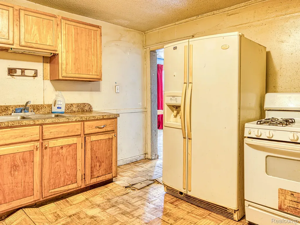 1246 Junction Street Detroit City MI 48209