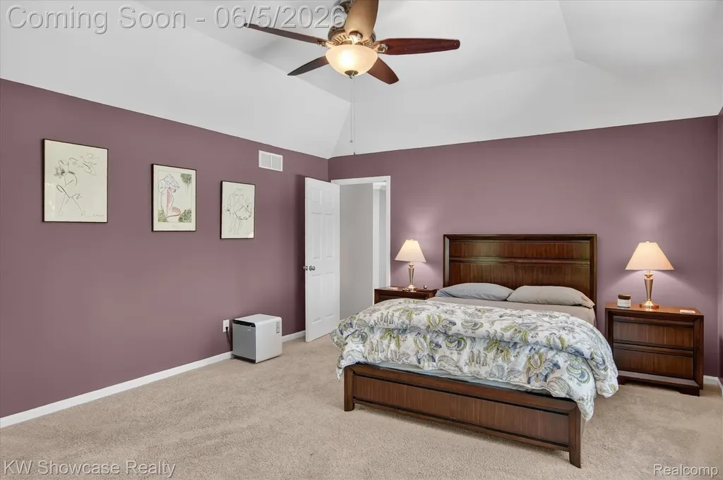 6220 Whispering Meadows Drive White Lake Charter Township MI 48383