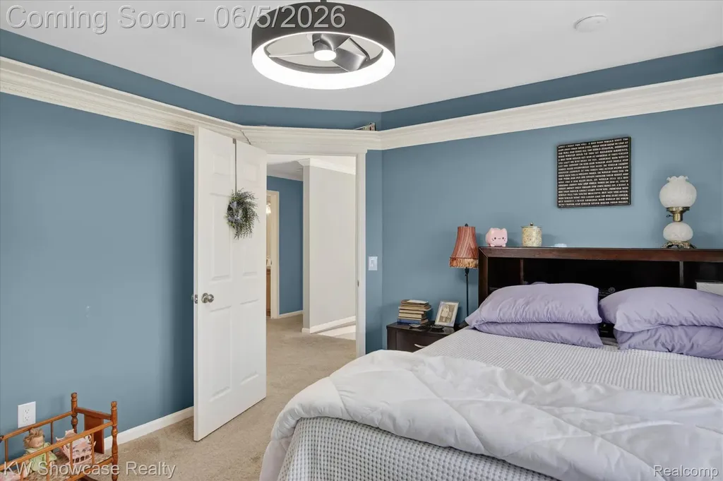 6220 Whispering Meadows Drive White Lake Charter Township MI 48383