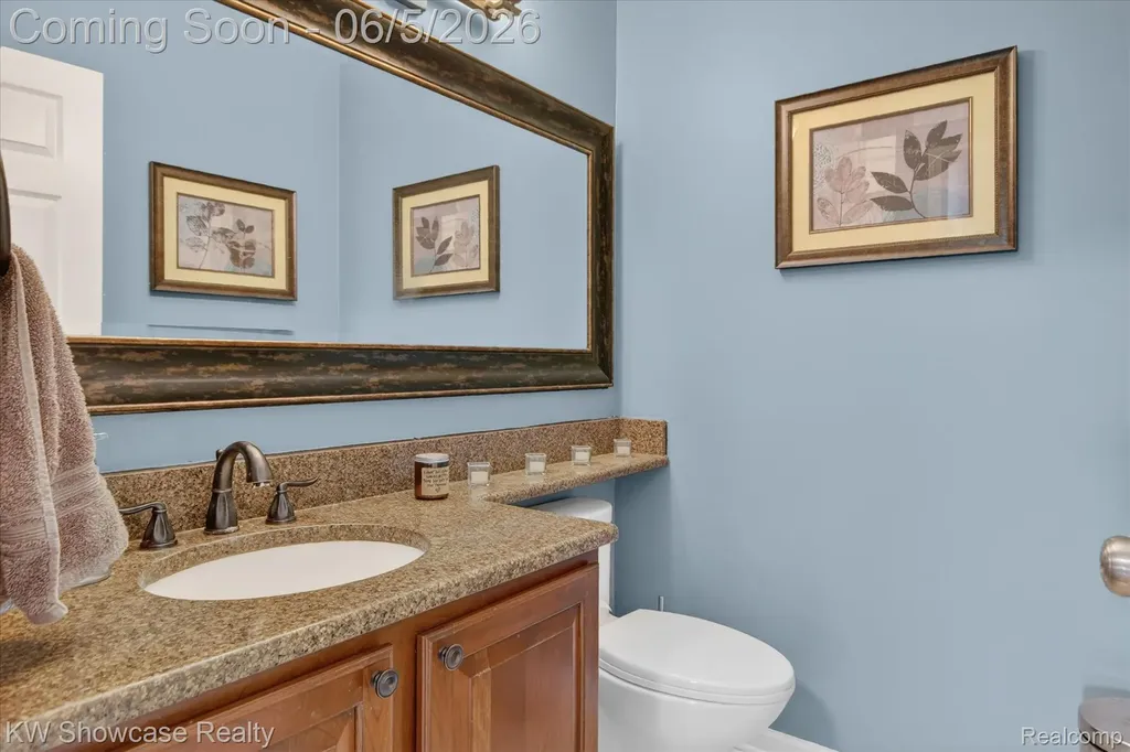6220 Whispering Meadows Drive White Lake Charter Township MI 48383