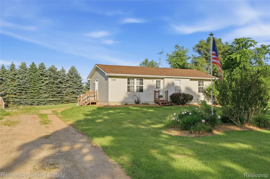15489 Bird Road Argentine Township MI 48451