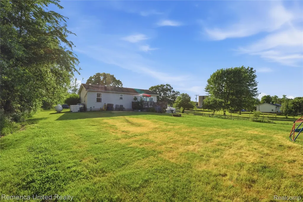 15489 Bird Road Argentine Township MI 48451