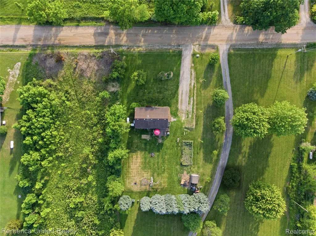 15489 Bird Road Argentine Township MI 48451