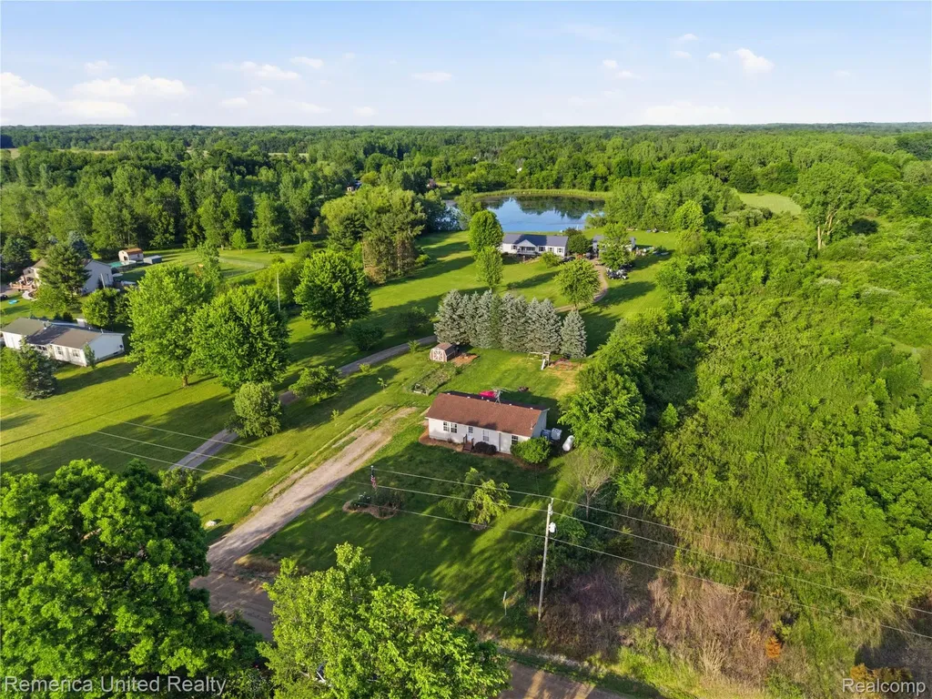 15489 Bird Road Argentine Township MI 48451