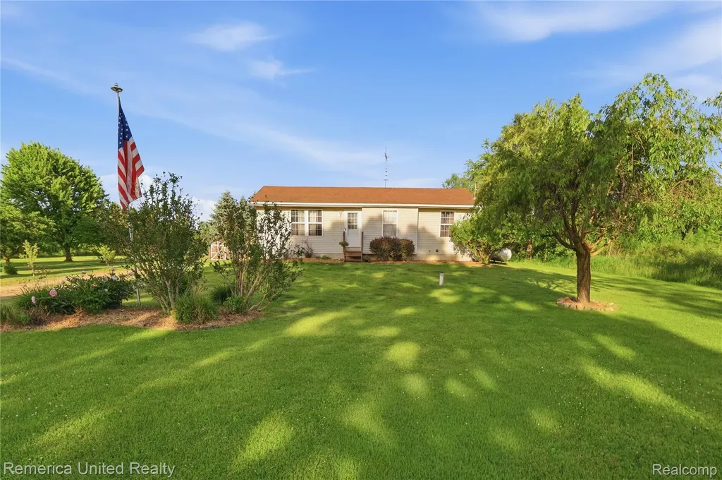 15489 Bird Road Argentine Township MI 48451
