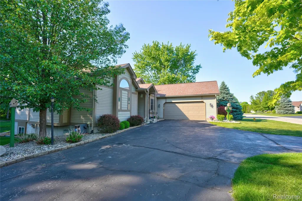 3433 Pinemeadow Court Richfield Township MI 48423
