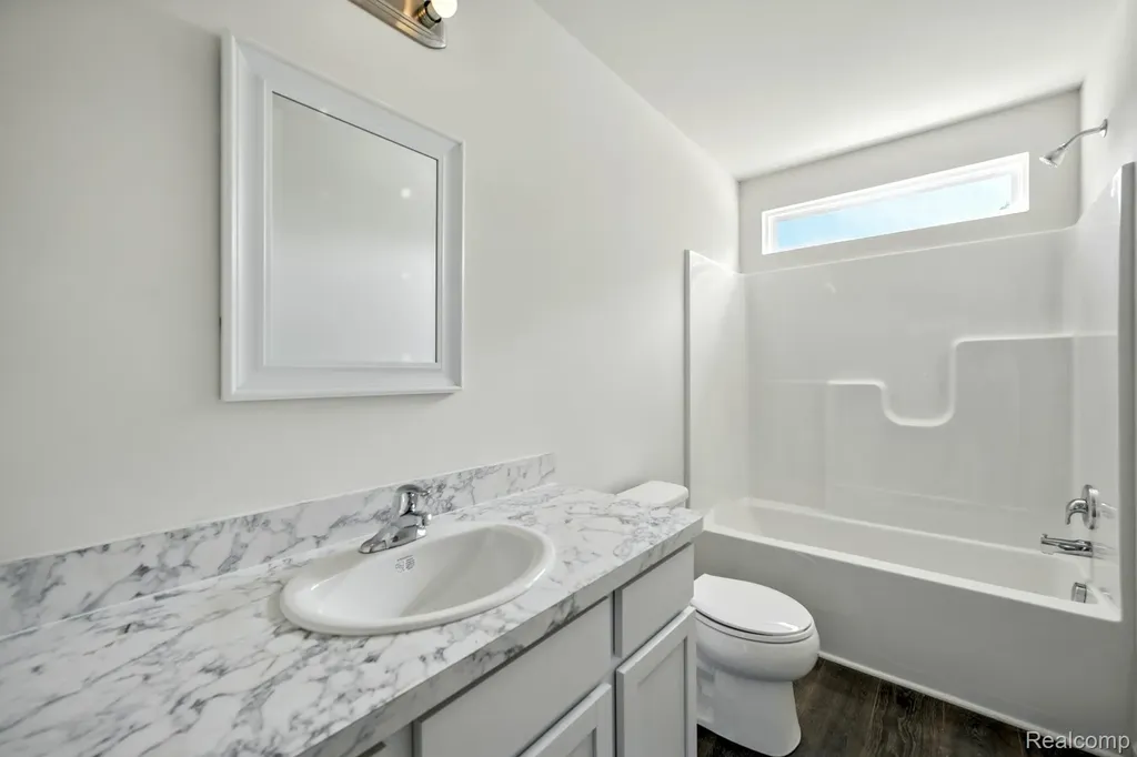 5751 Copper Tree Park Waterford Charter Township MI 48327