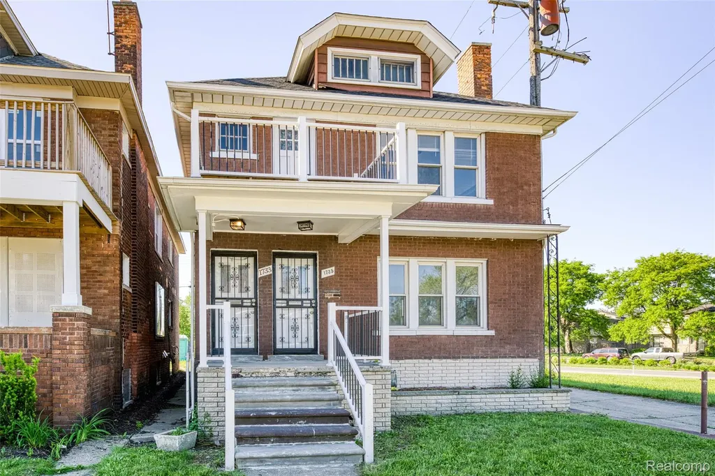 1735 Clairmount Street Detroit City MI 48206