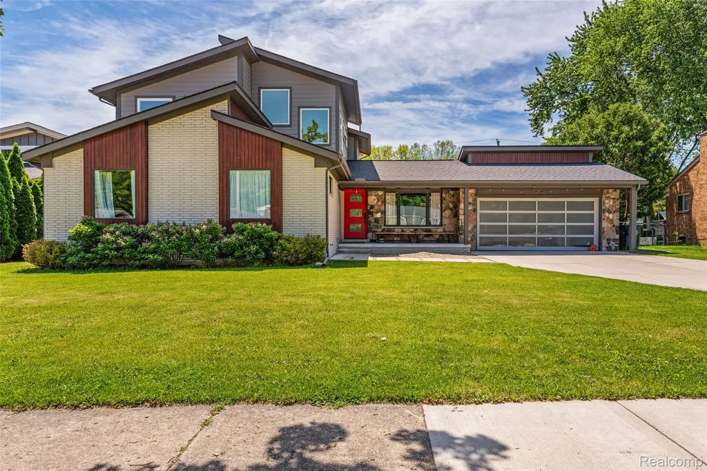 1441 Carol Avenue Plymouth City MI 48170