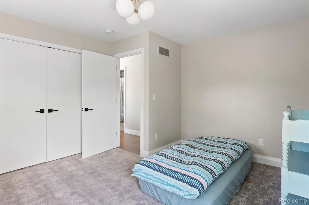 1441 Carol Avenue Plymouth City MI 48170