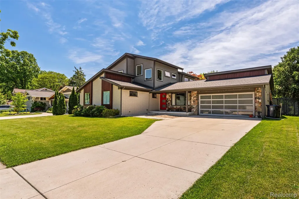 1441 Carol Avenue Plymouth City MI 48170