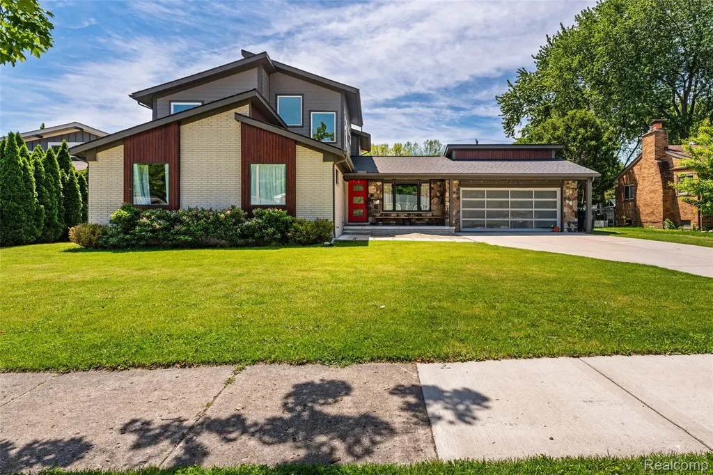 1441 Carol Avenue Plymouth City MI 48170