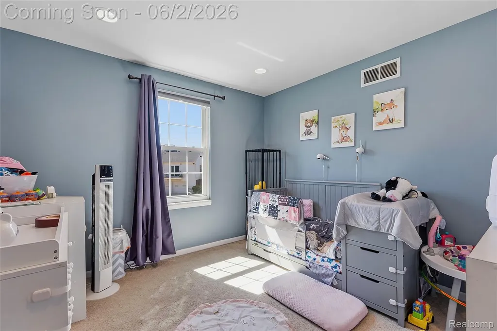 15794 Charleston Drive Clinton Charter Township MI 48038