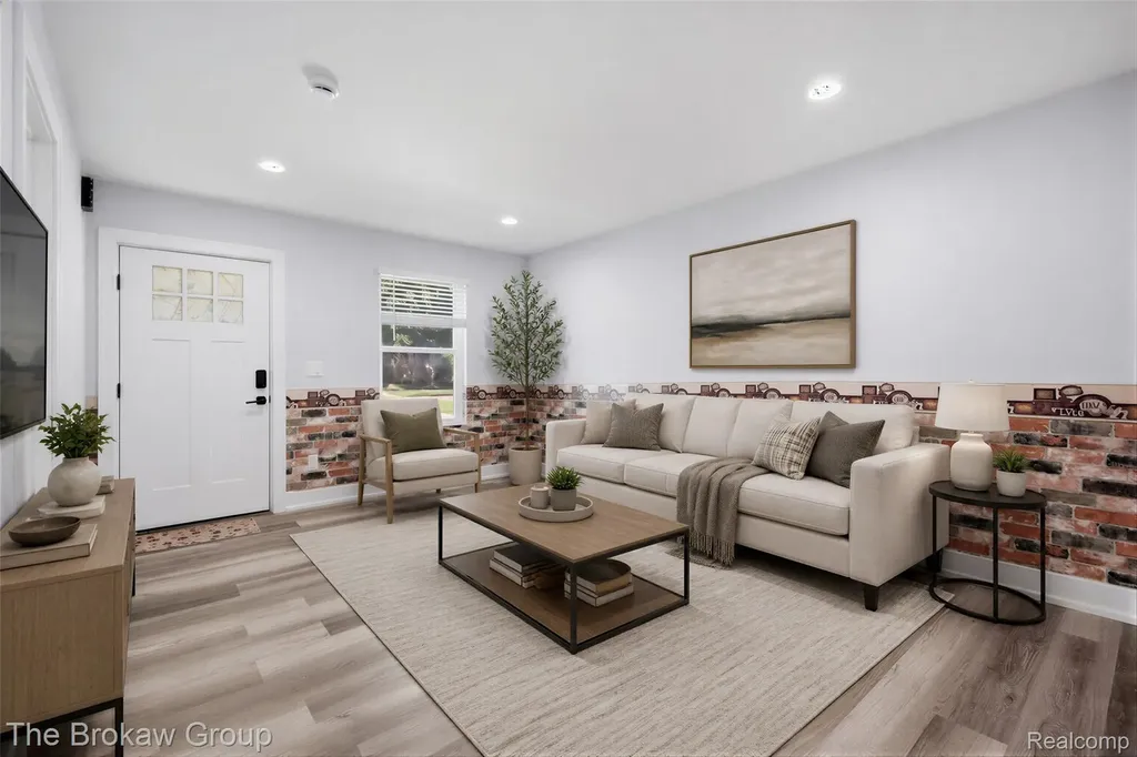 1104 Lasalle Avenue Waterford Charter Township MI 48328