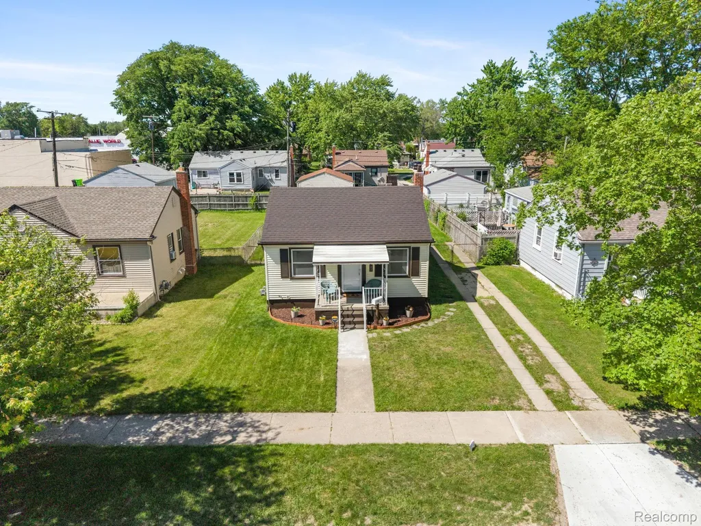 13782 Wesley Street Southgate City MI 48195