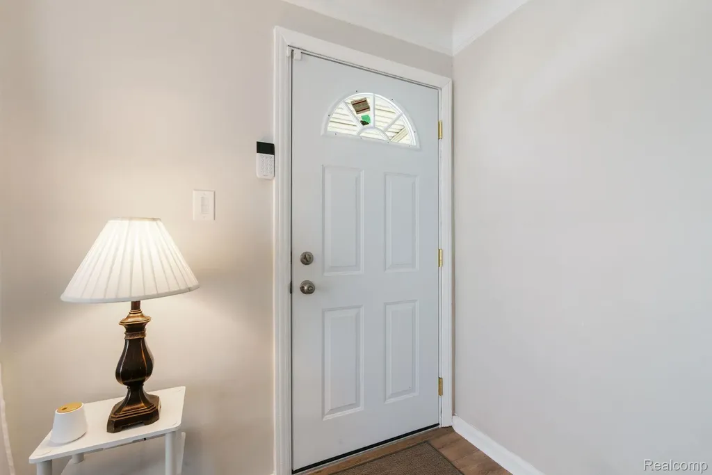 13782 Wesley Street Southgate City MI 48195