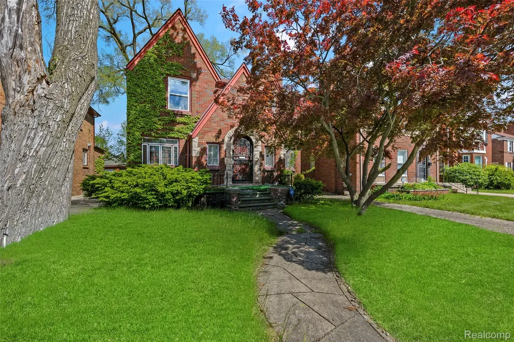 17366 Monica Street Detroit City MI 48221