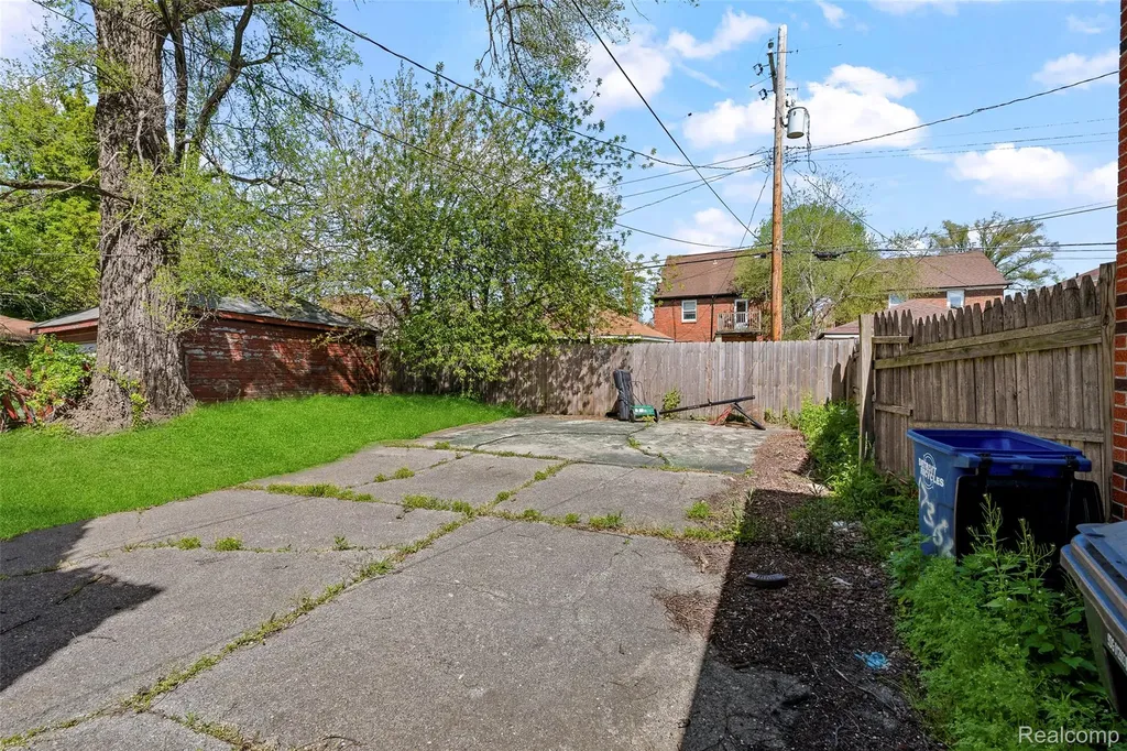 17366 Monica Street Detroit City MI 48221