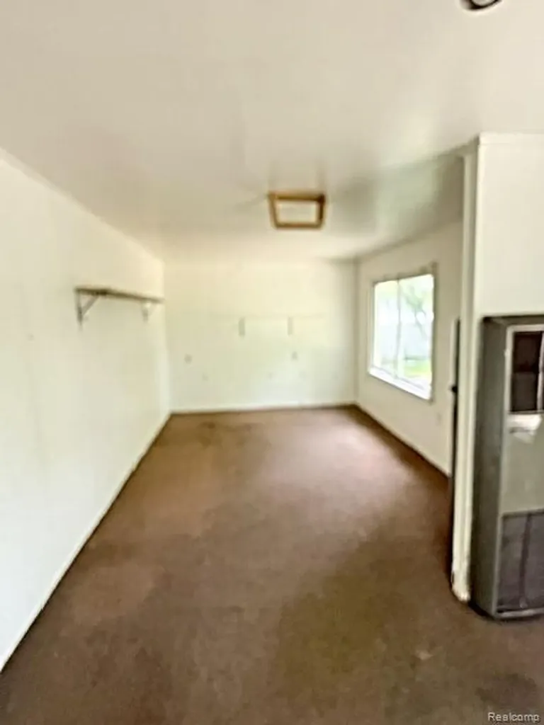 19942 Mccormick Street Detroit City MI 48224